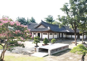 Woonbo House